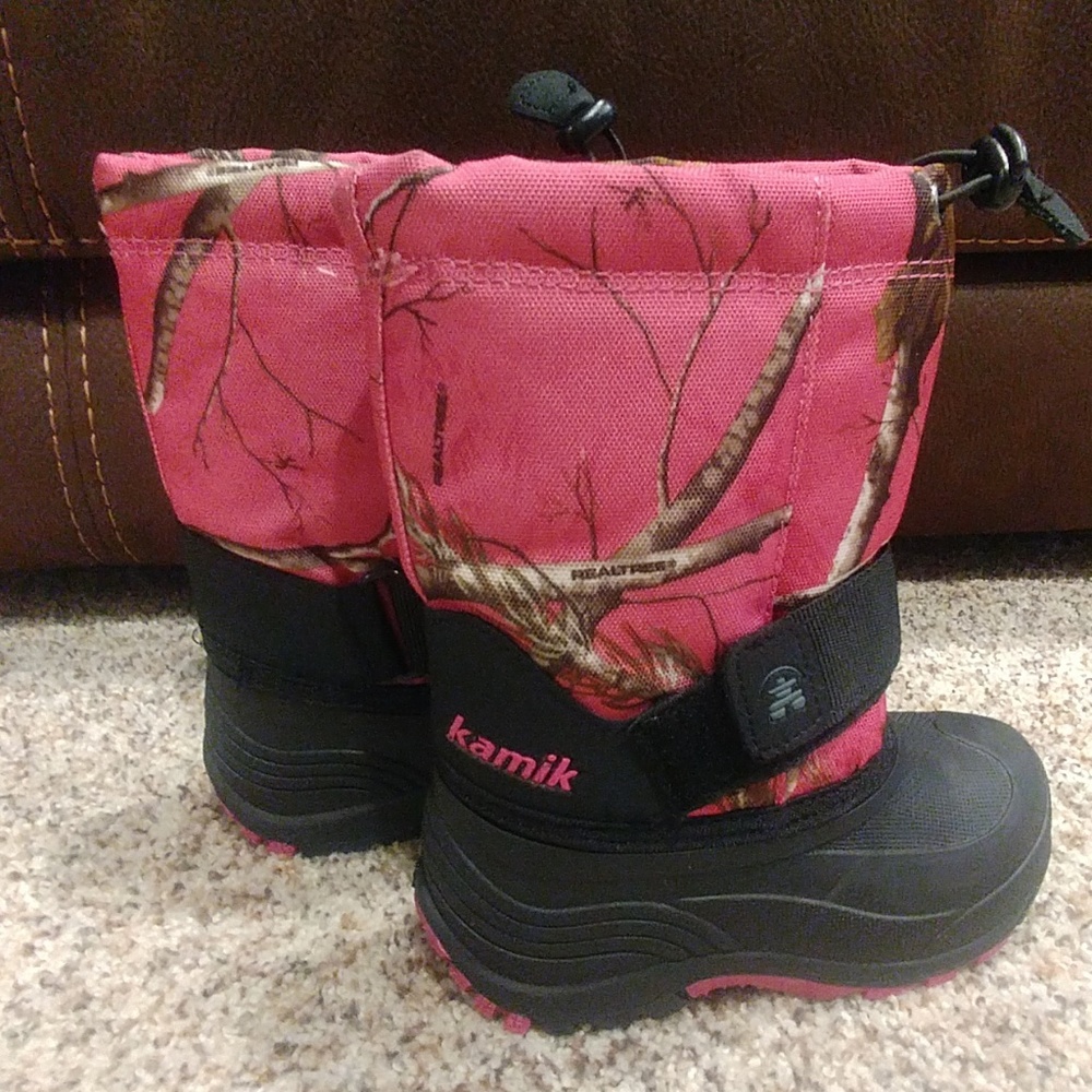 Like new snow boots!